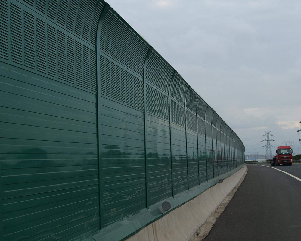 声屏障隔声质料